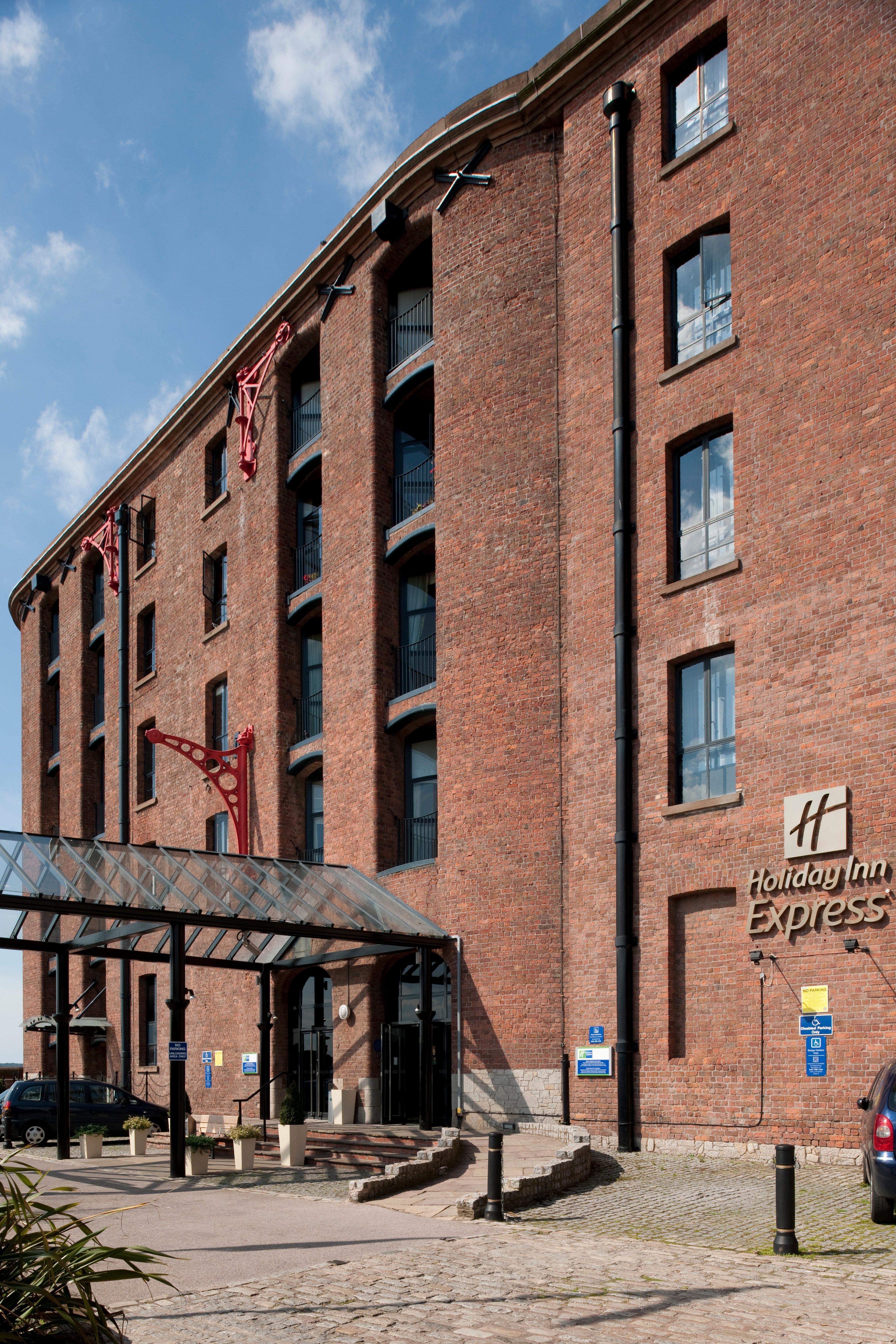 Holiday Inn Express Liverpool-Albert Dock, An Ihg Hotel Dış mekan fotoğraf